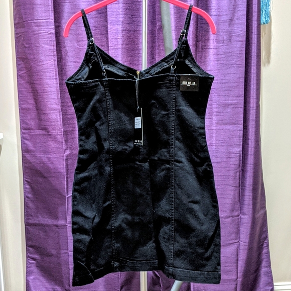 Black Denim Zip Mini Dress - Picture 4 of 6